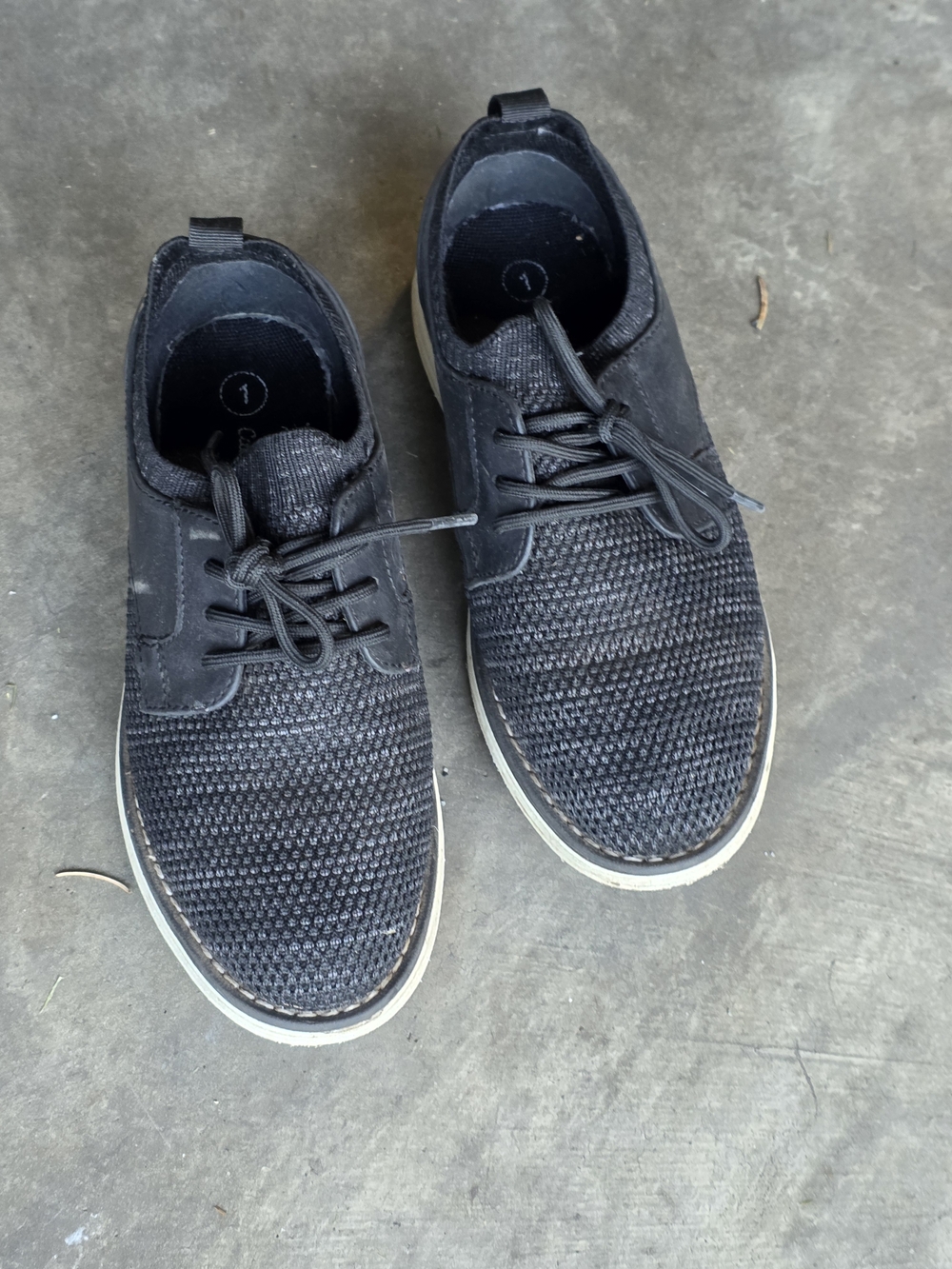 Cat & Jack Black Knit Lace-Up Sneakers for Men